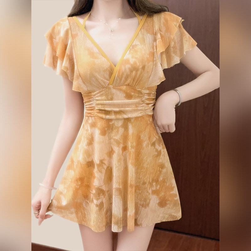 徐苏苏 法式绝美高级感2025新款保守微胖遮肉泡温泉连体游泳衣女