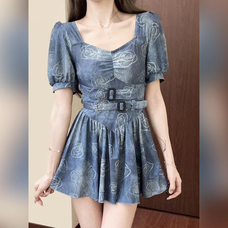 徐苏苏 氛围感高级感2025新款绝美微胖遮肉显瘦保守泡温泉泳衣女