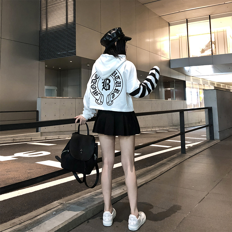 ³±ÂüÂü ¸çÌØ×Öĸ¶Ì¿îÎÀÒÂ2018пîÅ®³¤ÐäÁ¬Ã±º«°æÇï×°¿íËÉÉÏÒ³±