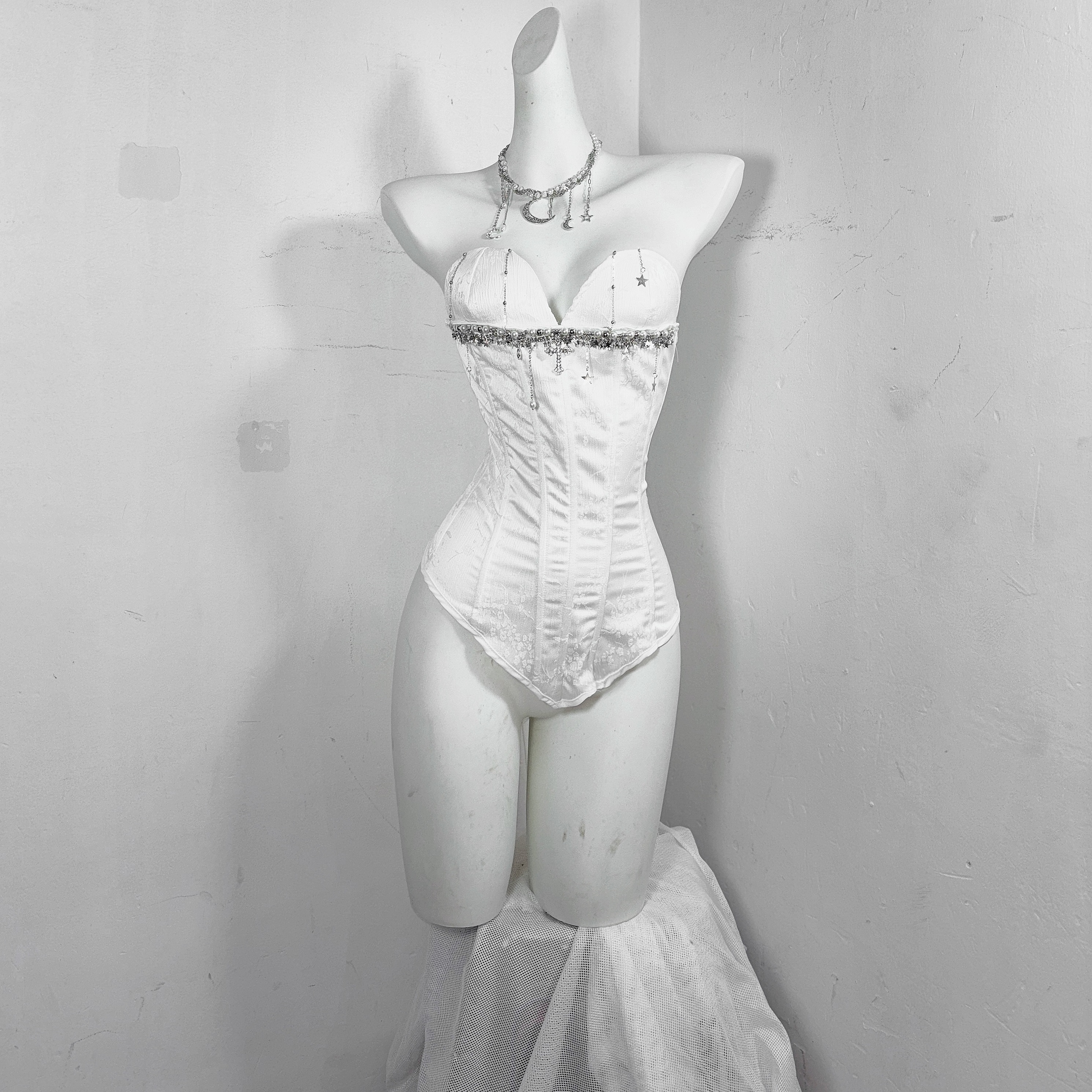 原创白月光重工手作纯白天使暗黑哥特绑带鱼骨胸衣束身抹胸上衣女