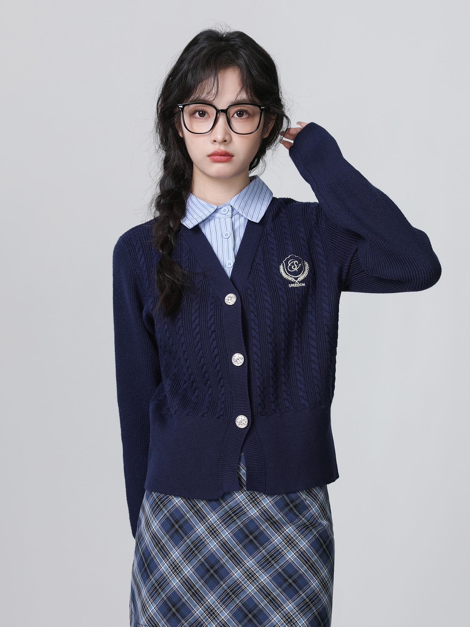 学院风宽松短款蓝色毛衣女春季POLO领衬衫拼接针织开衫假两件上衣