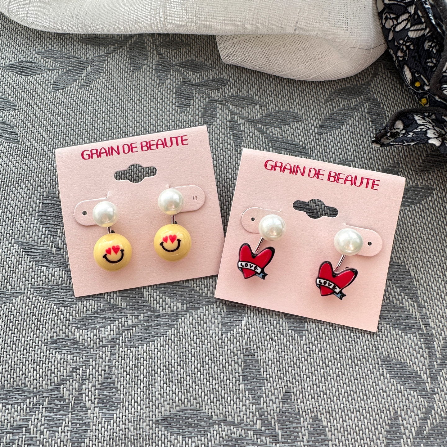 韩国进口AZNAVOUR/GRAIN de BEAUTE可爱卡通爱心耳钉耳环耳饰女
