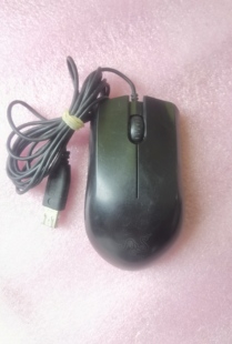 地狱狂蛇 0036 1800Dpi 游戏鼠标 二手雷蛇鼠标 无调节版 RZ01