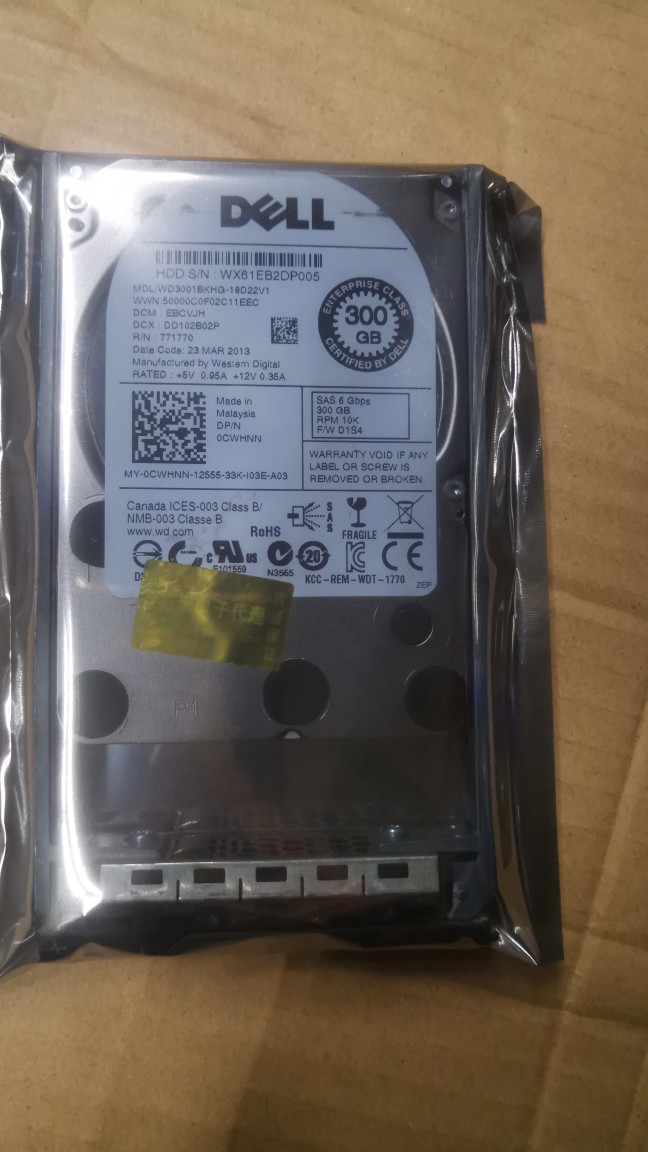 DELL 300G SAS 10K WD3001BKHG-18D22V1 0CWHNN