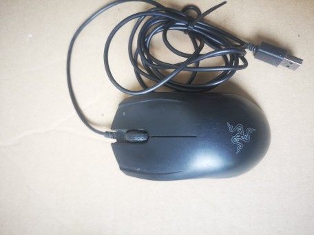 雷蛇 地狱狂蛇2000 RZ01-0202 游戏鼠标