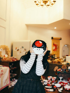 国器·groom几屋 原创手作陶瓷可爱苹果女孩餐盘新年礼物