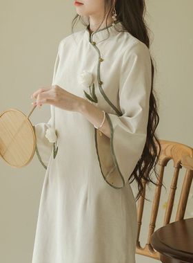 2024夏季新款新中式改良旗袍日常立体花苞刺绣国风收腰连衣裙