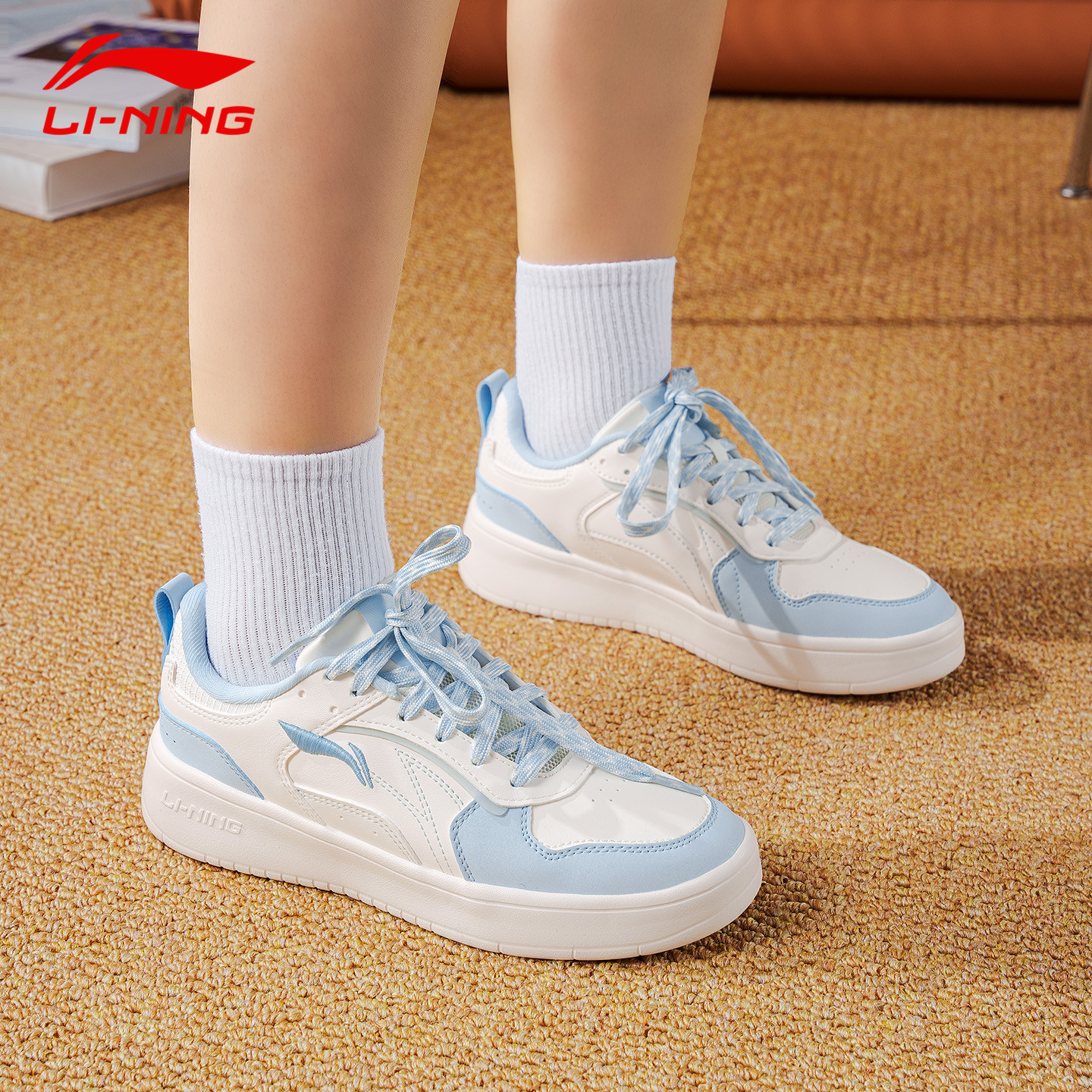 李宁休闲板鞋女穗岁2025年新款经典百搭缓震学生党通勤运动鞋