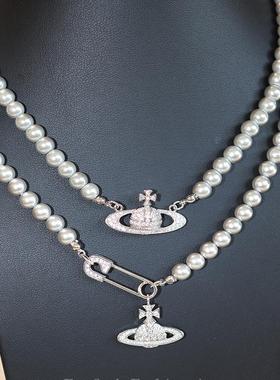 铂金灰珍珠项链气质星球土星设计感大牌欧美2025新女毛衣链锁骨链