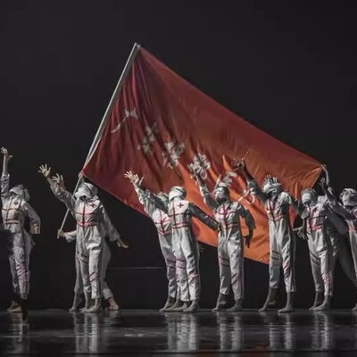 那一刻舞蹈服装演出服装舞台表演