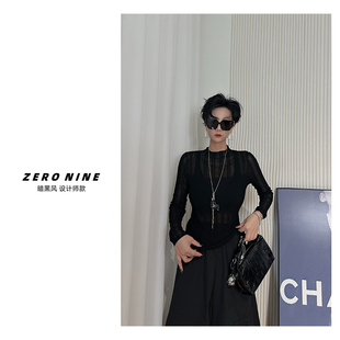 Dan 女 黑色拼接名媛风针织衫