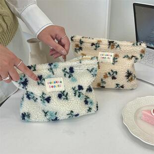 ins韩系小碎花化妆包大容量差旅洗漱包拉链式少女心旅行包收纳包