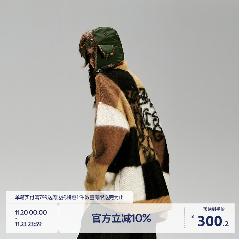 BEASTER潮流字体提花高领毛衣