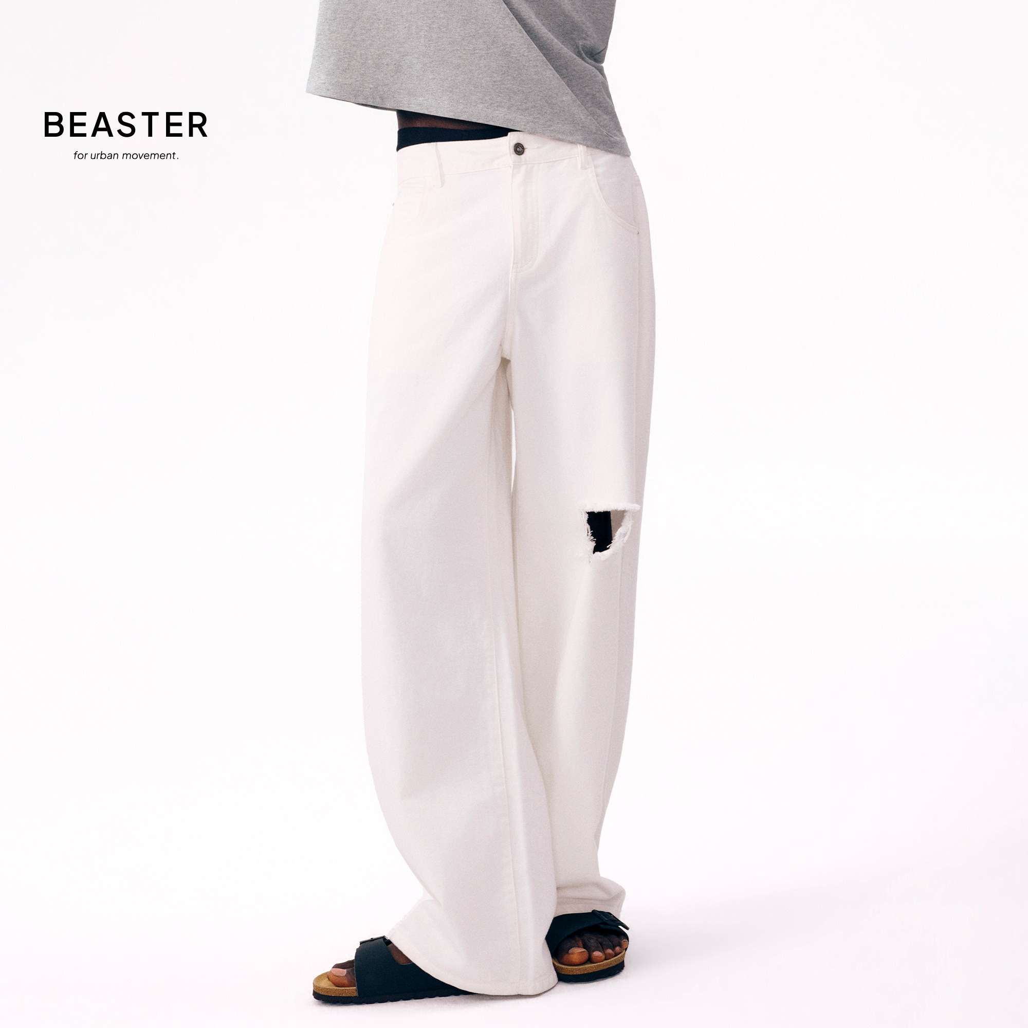 BEASTER「Vintage破洞毛边」 破洞设计直筒宽松牛仔裤 - 实物图
