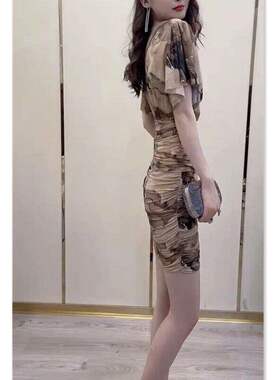 88566大爱美依缘2025夏季新款印花堆堆领中长款连衣裙修身显瘦女