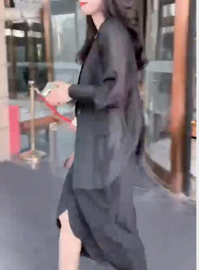 88531大爱美依缘2025夏季新款开叉中长款连衣裙长袖防晒外套女装