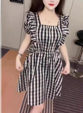 24273大爱美依缘2025夏季新款洋气短袖方领条纹连衣裙收腰显瘦女