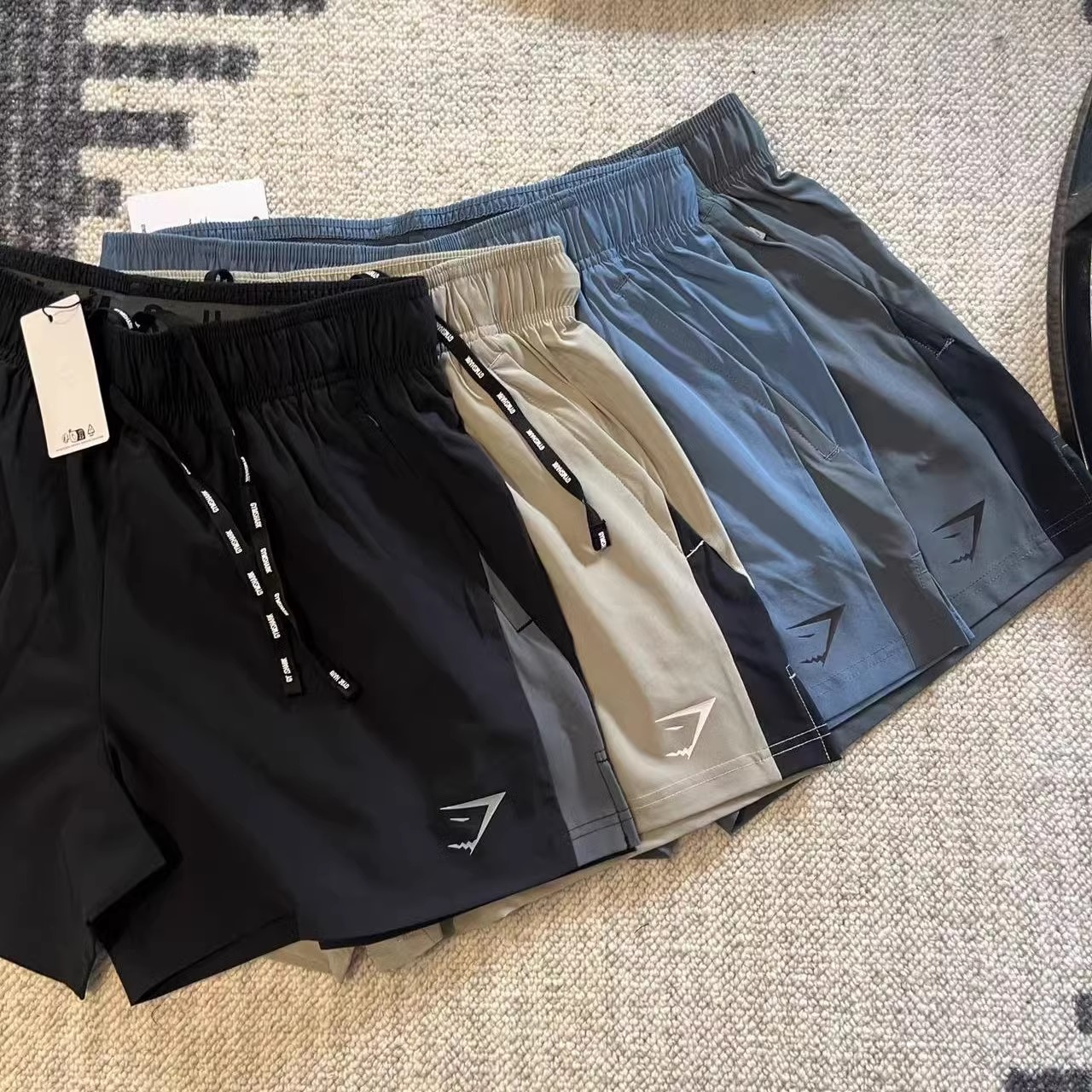 美式Gymsharksport四分速干短裤