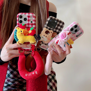 加尔 新年绒布格纹立体元宝苹果小马适用苹果17ProMax手机壳iphone15新款16pro女款13创意14pro防摔17保护套