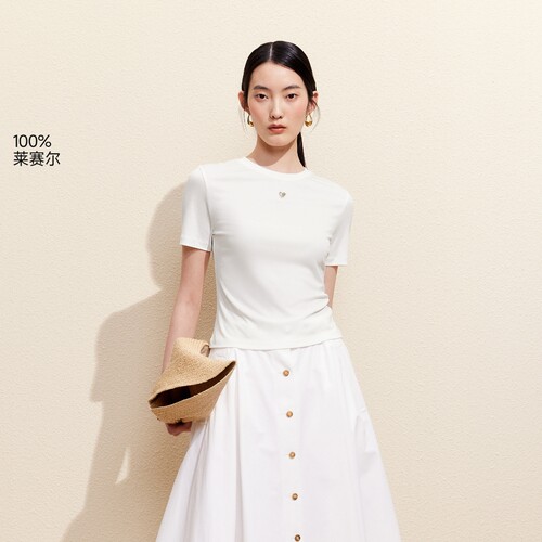 绫致Vero ModaT恤女2026夏季新款100%莱赛尔心形钻扣圆弧下摆正肩