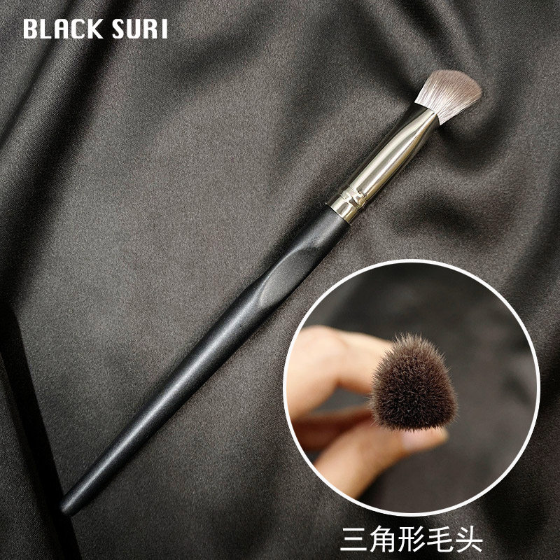 斜三角高光刷提亮脸部局部定妆刷图片