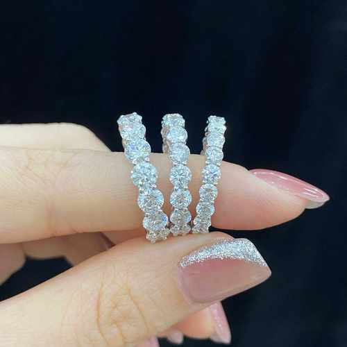 实验室人工培育钻石排戒18k金