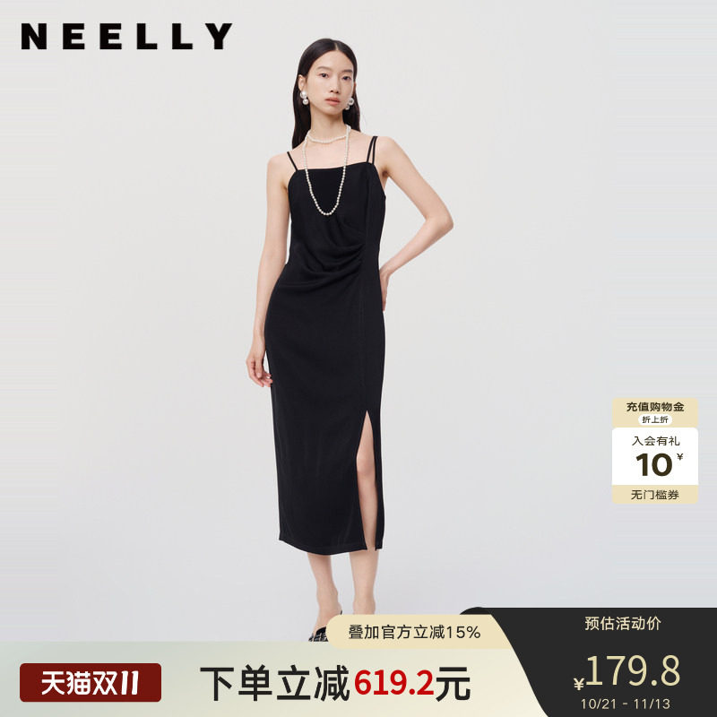 NEELLY纳俪商场同款春秋新款醋纤黑色设计感收腰吊带连衣裙女简约