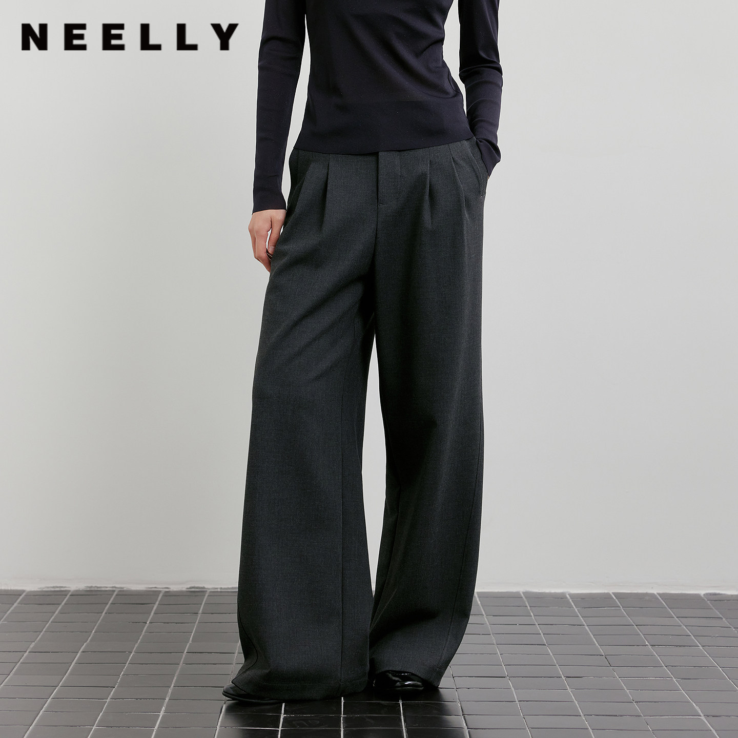 NEELLY纳俪商场同款秋季新款时尚垂感休闲直筒裤女舒适百搭长裤