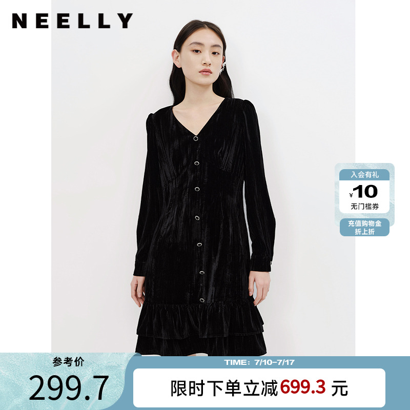 NEELLY纳俪商场同款黑色连衣裙女气质v领中长款A字裙春季新款