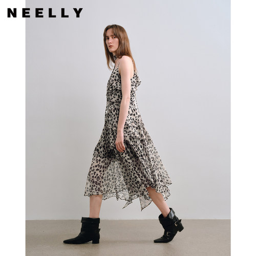 NEELLY纳俪商场同款秋新款复古豹纹吊带蛋糕裙女挂脖飘逸轻盈长裙
