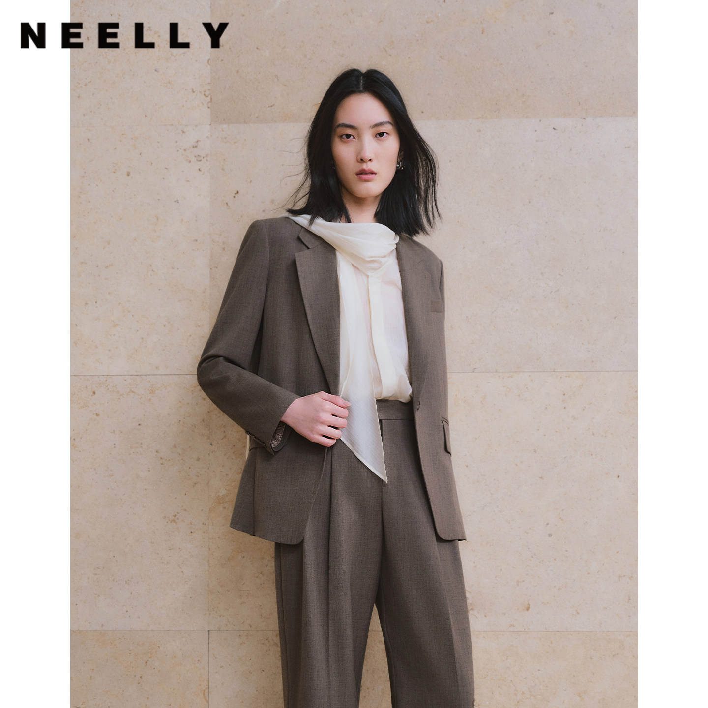 NEELLY纳俪商场同款秋季新款时尚质感廓形西装女简约通勤休闲西服