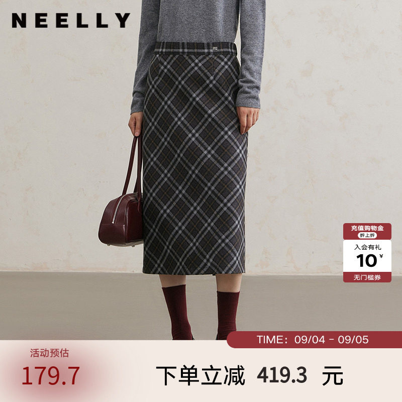NEELLY纳俪商场同款冬新款复古格纹通勤半身裙女后开叉百搭针织裙