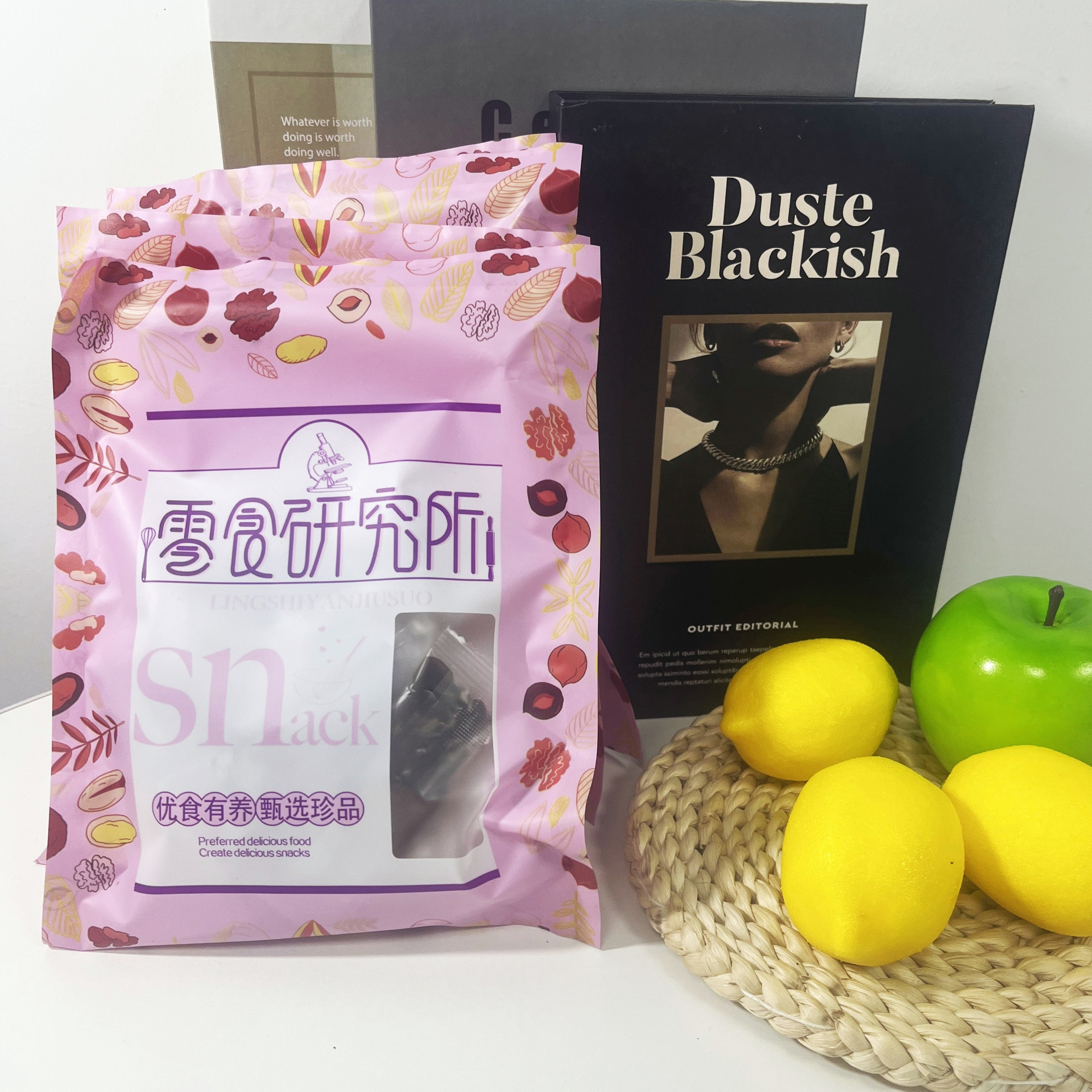 零食研究所血糯米核桃糕120g/袋