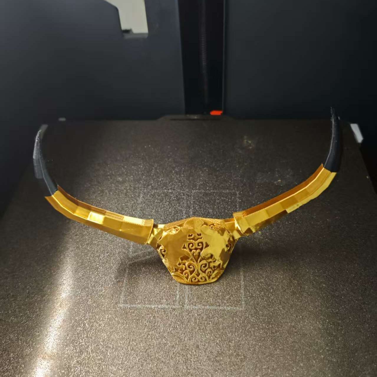 三角洲行动牛角犄角游戏周边1:1还原道具手办挂件大金模型摆件