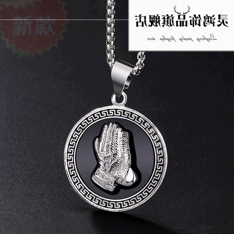 新款祈祷之手项链男潮牌 钛钢吊牌抖音ins潮卫衣吊坠土酷欧美蹦迪