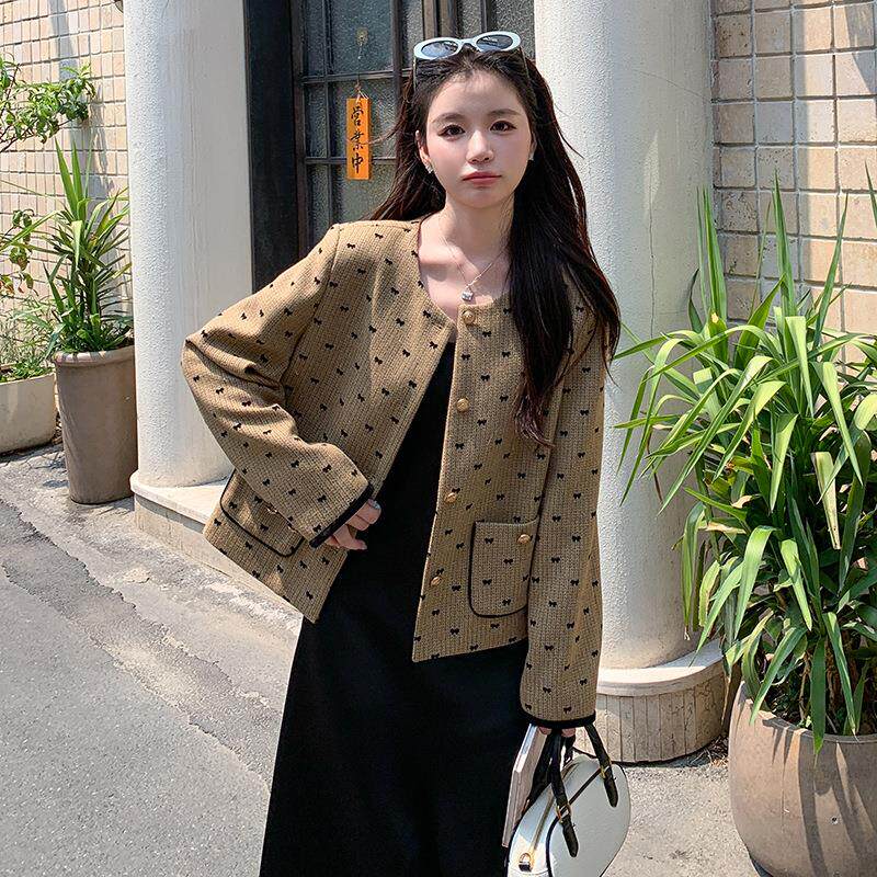 蝴蝶结新小香风外套女小个毛子女春款波季ZZB1590点设计感短款羊