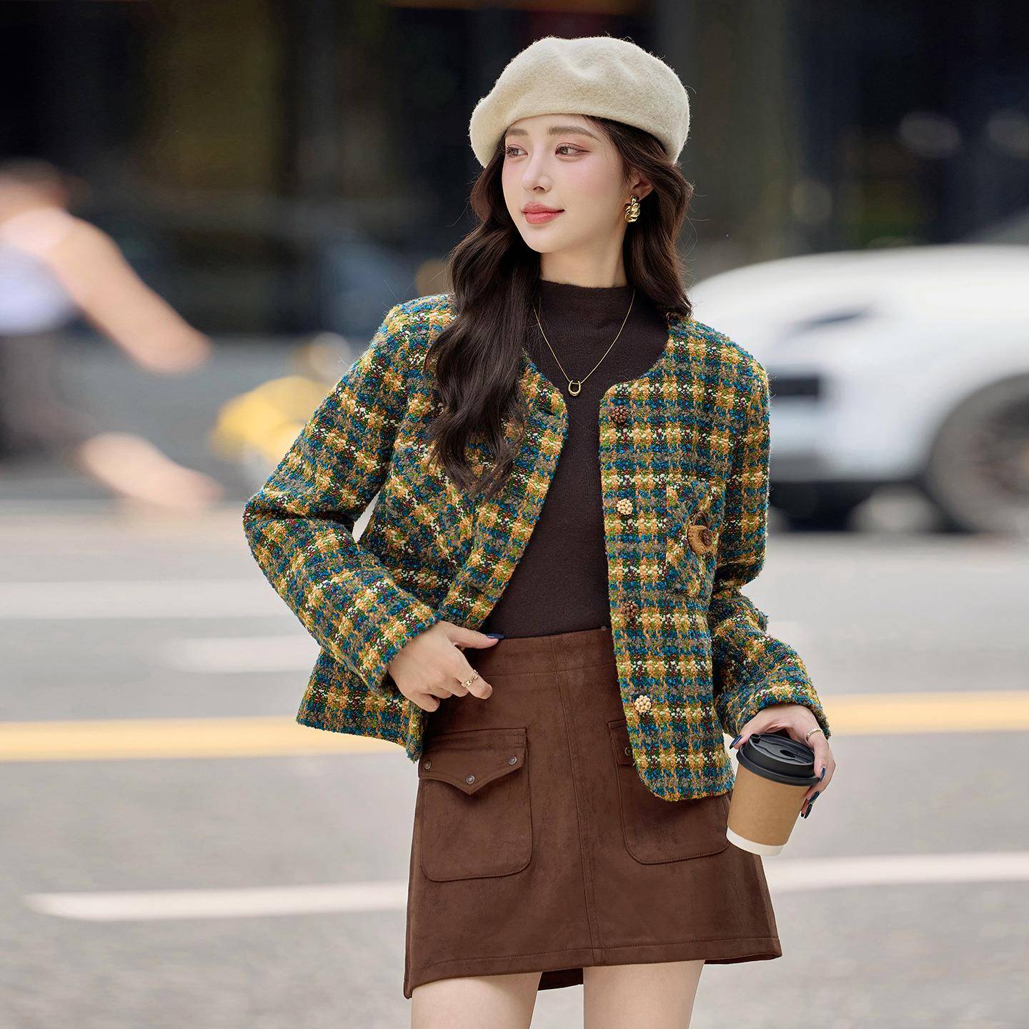 2025秋季新女装名小媛质香风高级感粗款花呢短款上衣外套L气LU908