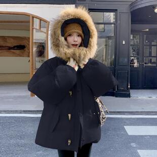 计真感毛领米角白色羽绒设服女冬新款ZR1D017小个子牛扣白鸭绒外