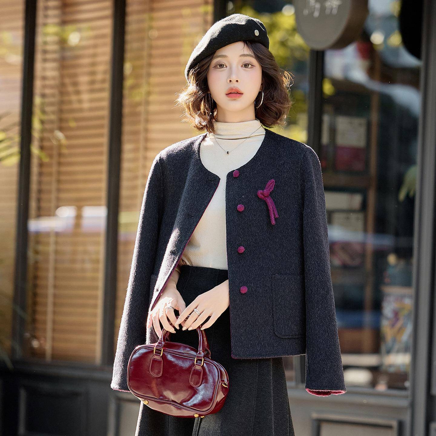 女装式呢毛外套ME713-092025秋季新款女装新中式双女面毛呢羊大衣