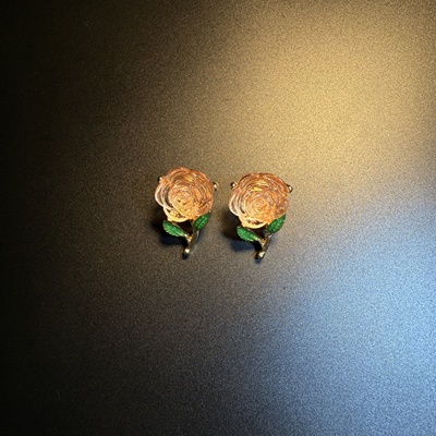 开花的橄榄Vintage古着 Translucent Rose粉色花朵耳钉 耳环 耳饰