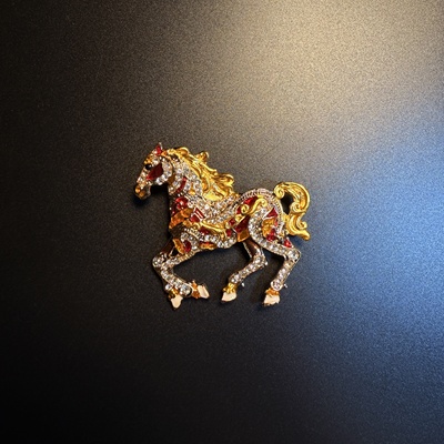 开花的橄榄 Vintage古着 Jewel Stallion马年胸针