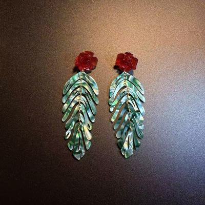 开花的橄榄 Vintage古着 Roseleaf Gleam绿色树叶长款耳环 耳饰