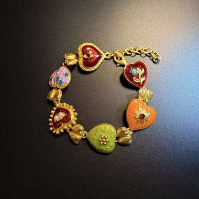 开花的橄榄 Vintage古着 Heart Charms彩色爱心手链
