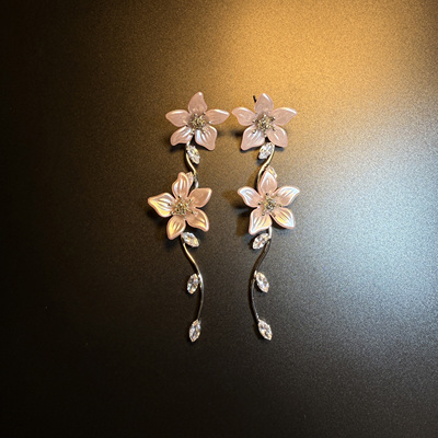 开花的橄榄 Vintage古着 Crystal Vines粉色长款流苏耳钉耳环耳饰