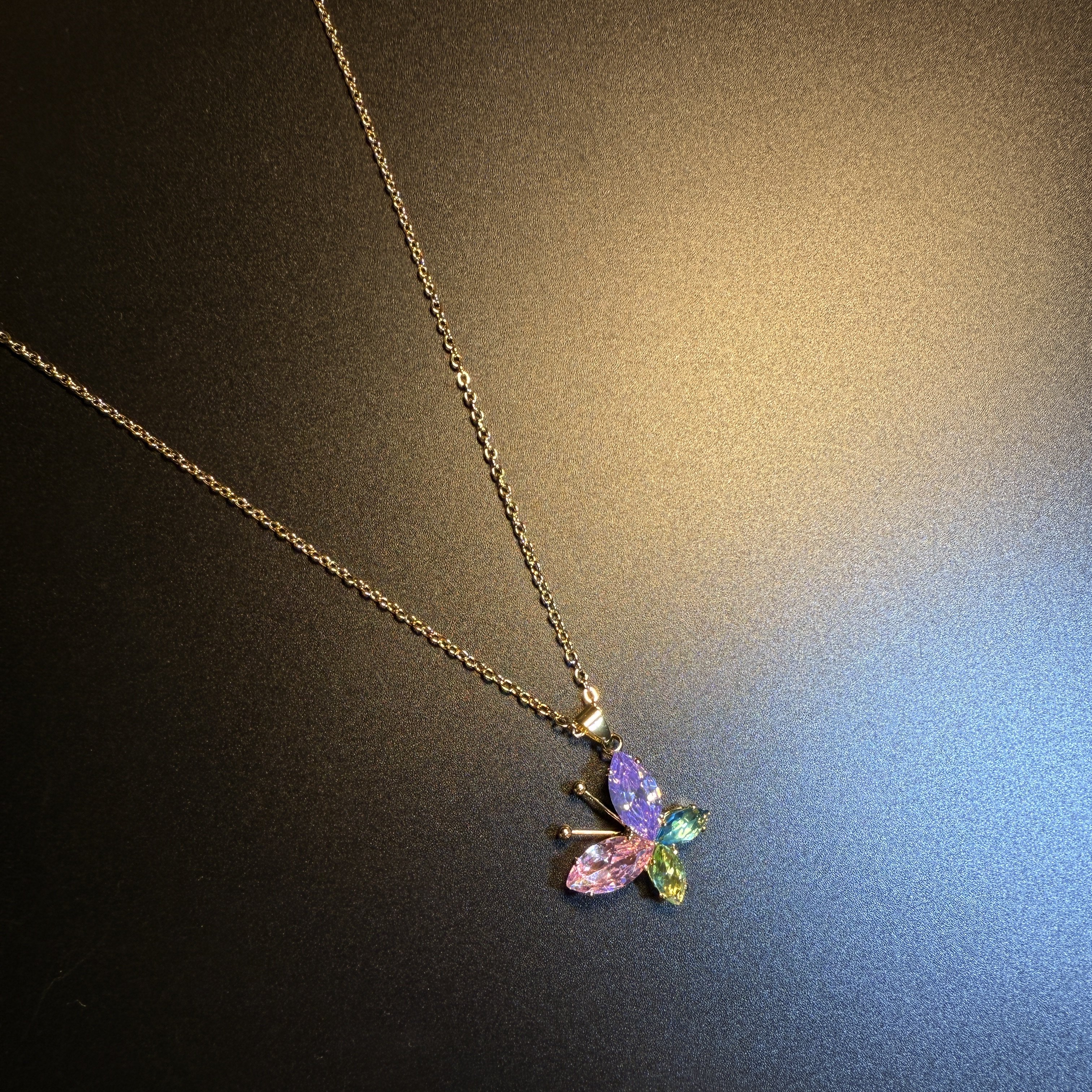 开花的橄榄 Vintage古着 Art Flutter彩色蝴蝶项链 锁骨链