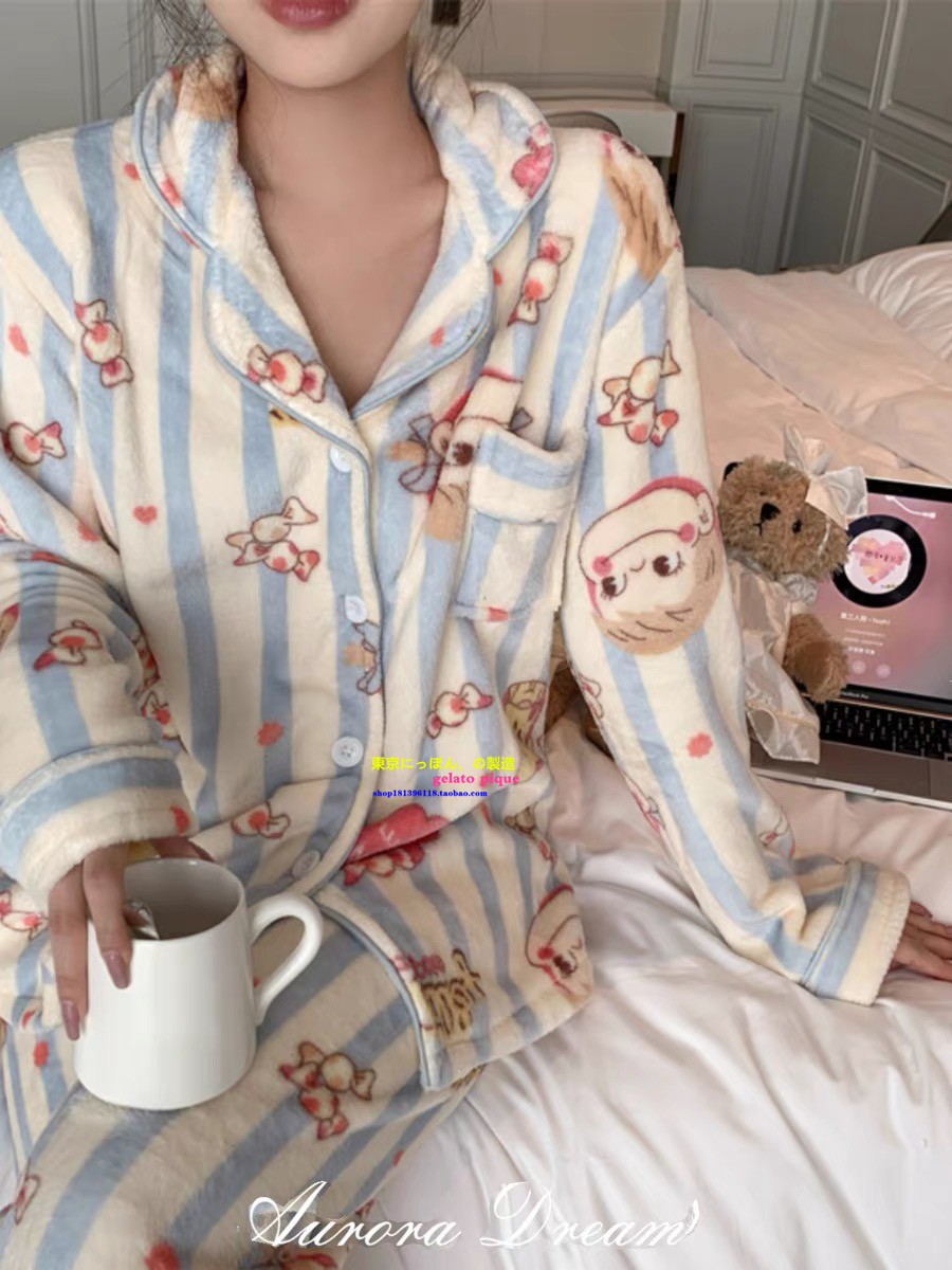 女软绵绵珊瑚绒卡通睡衣可外穿