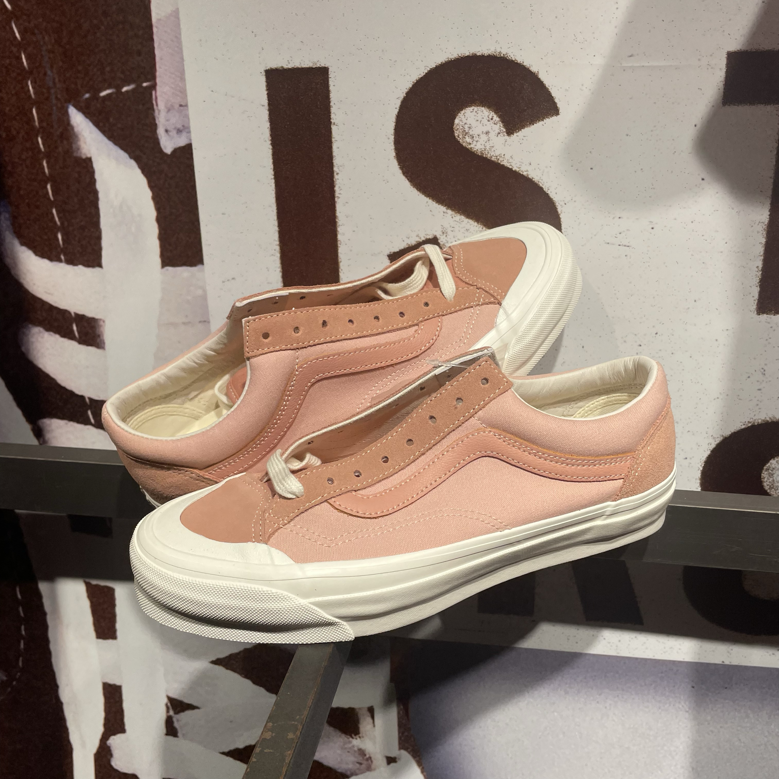 Vans范斯Old Skool REISSUE 136粉色低帮男女减震板鞋VN000MT6BO9