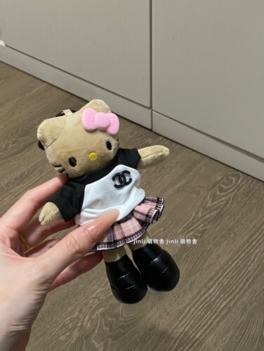 小香风黑皮长腿hellokitty包包挂件钥匙扣50周年中古kt猫女玩偶