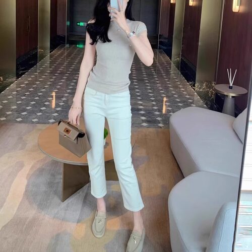 米白色烟管直筒夏季牛仔裤女