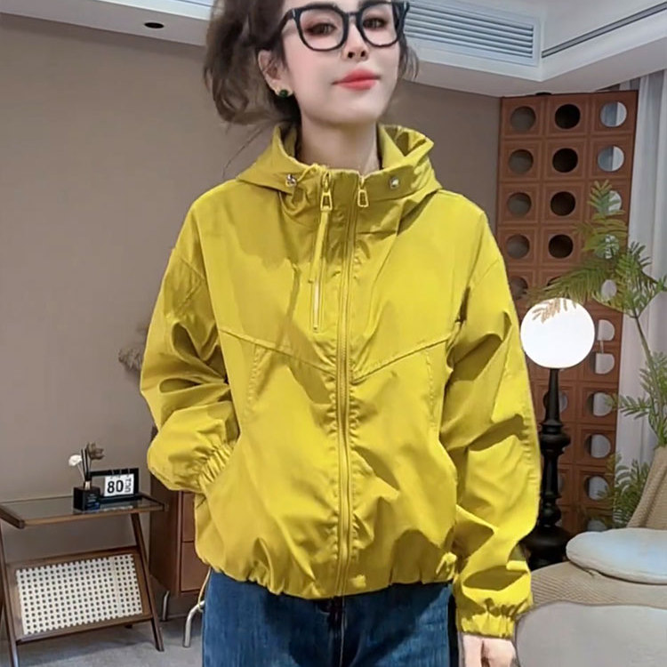 宽松冲锋衣新款时尚洋气休闲上衣